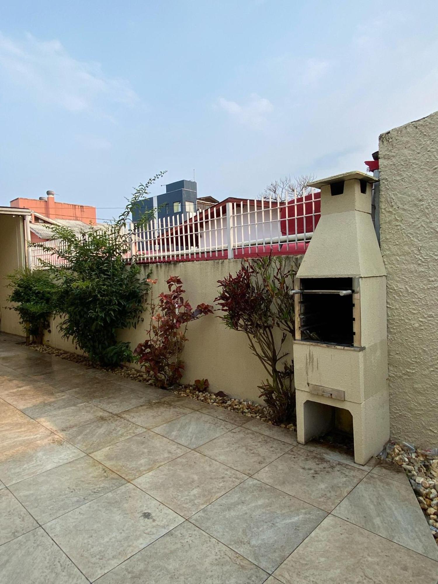 Residencial Erva Doce - 400M Da Praia De Canasvieiras フロリアノポリス エクステリア 写真